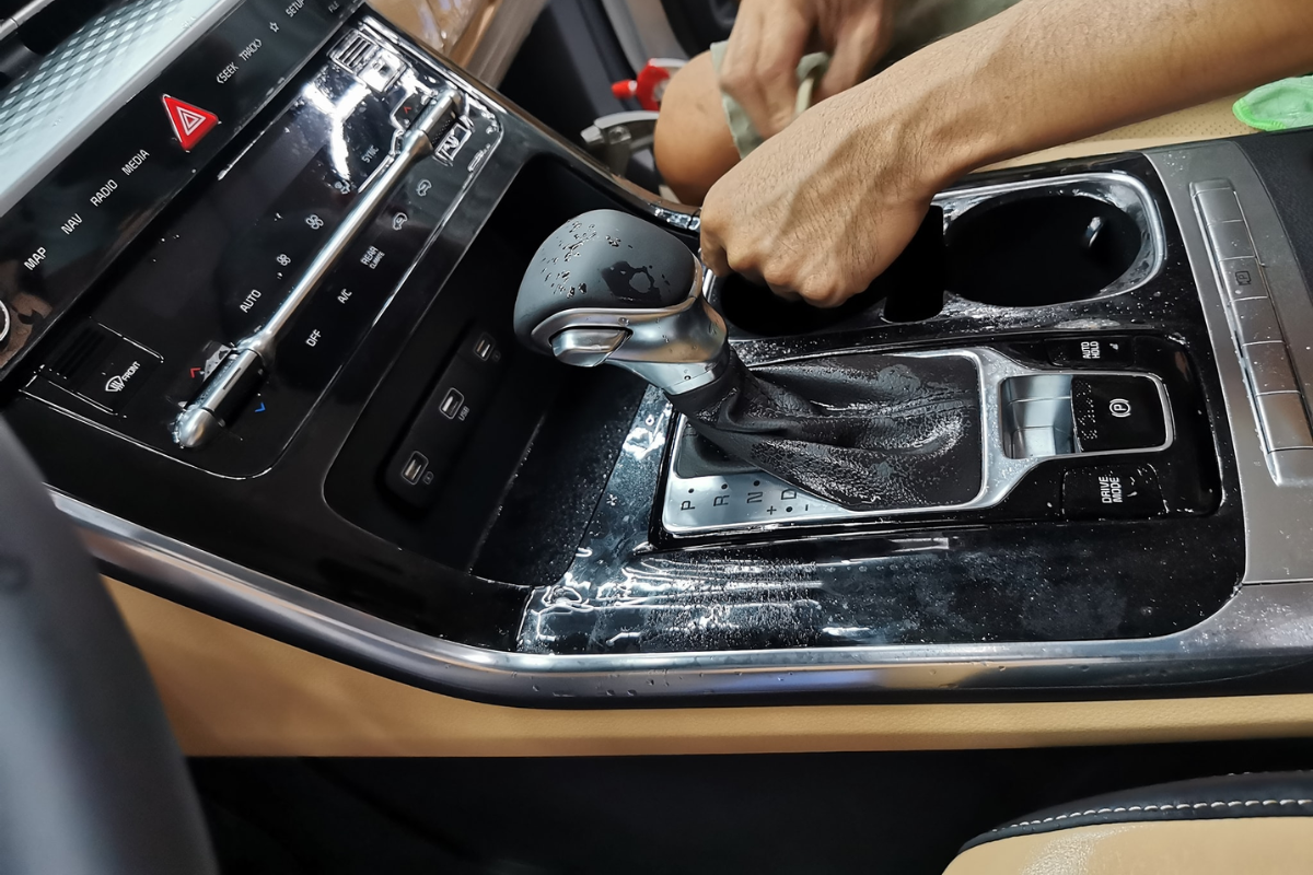 dán ppf nội thất mitsubishi destinator