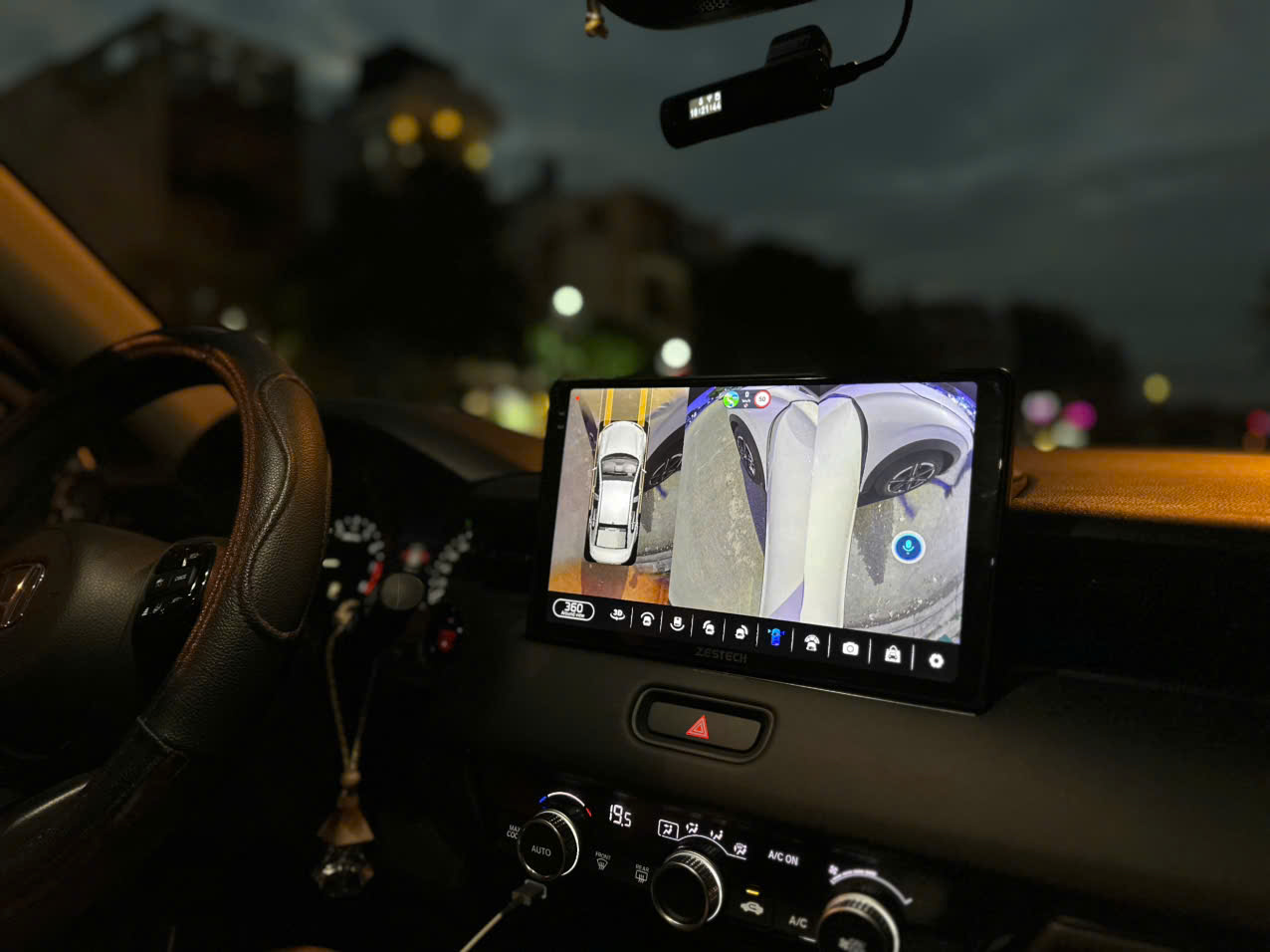 Lắp đặt màn hình android xe hơi Mazda MLK