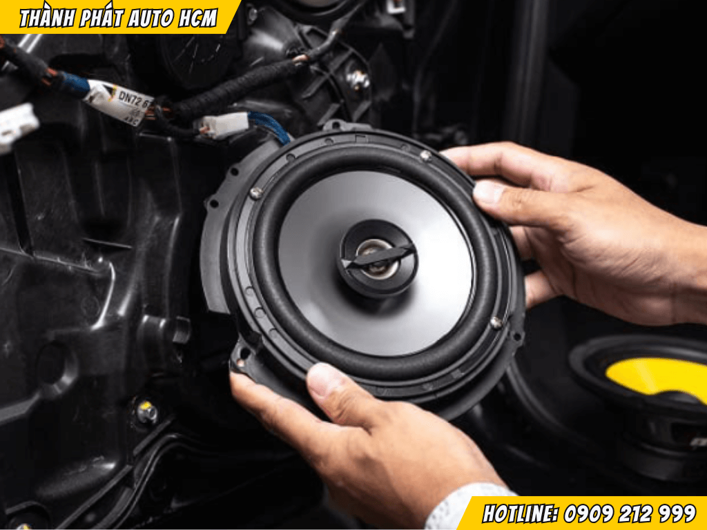 review độ loa Limo Green