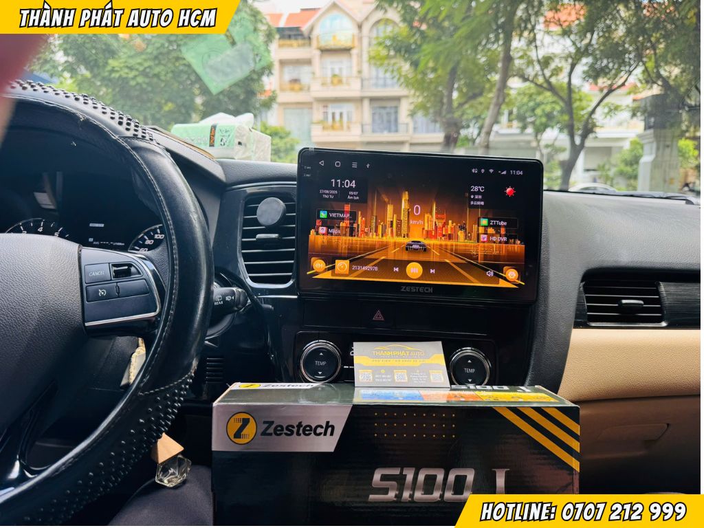 Lắp Màn Hình S100J Cho Xe Outlander