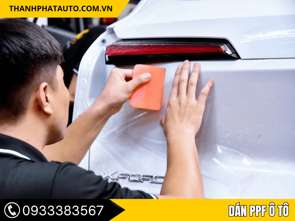 Dán PPF Bảo Vệ Bề Mặt Sơn Hiệu Quả