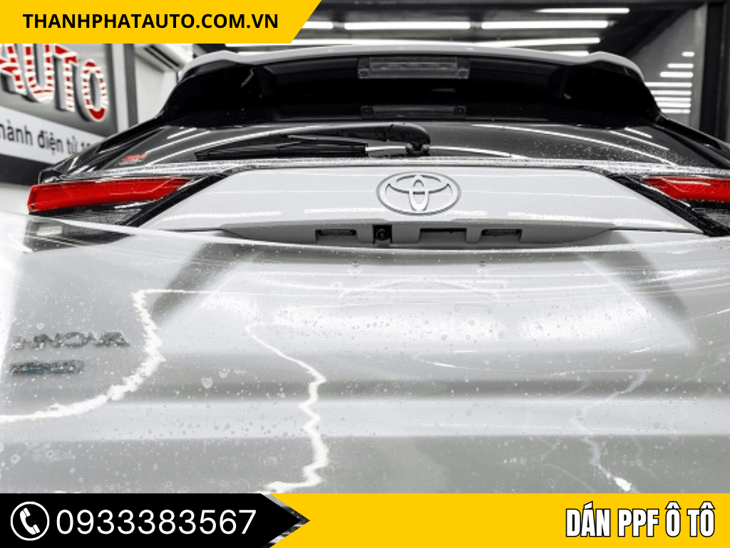Dán PPF ô tô bảo vệ sơn tại Thành Phát Auto – Phụ kiện ô tô Quận Gò Vấp