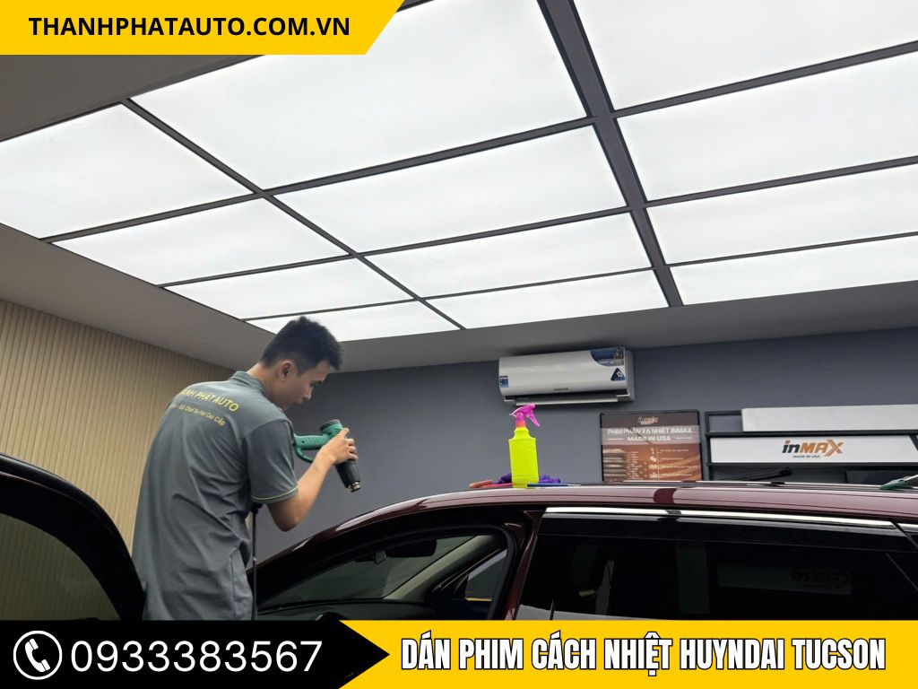 Dán Phim Cách Nhiệt Xe Hyundai Tucson Tại TP.HCM 