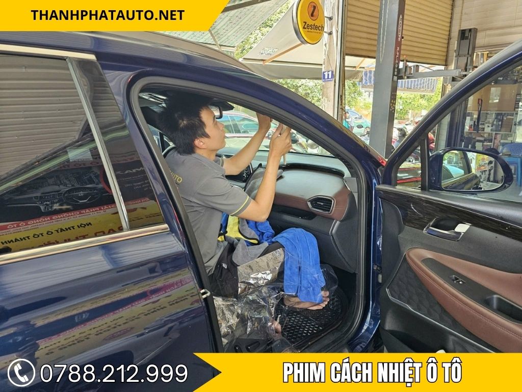 Phụ kiện phim cách nhiệt ô tô Hyundai SantaFe