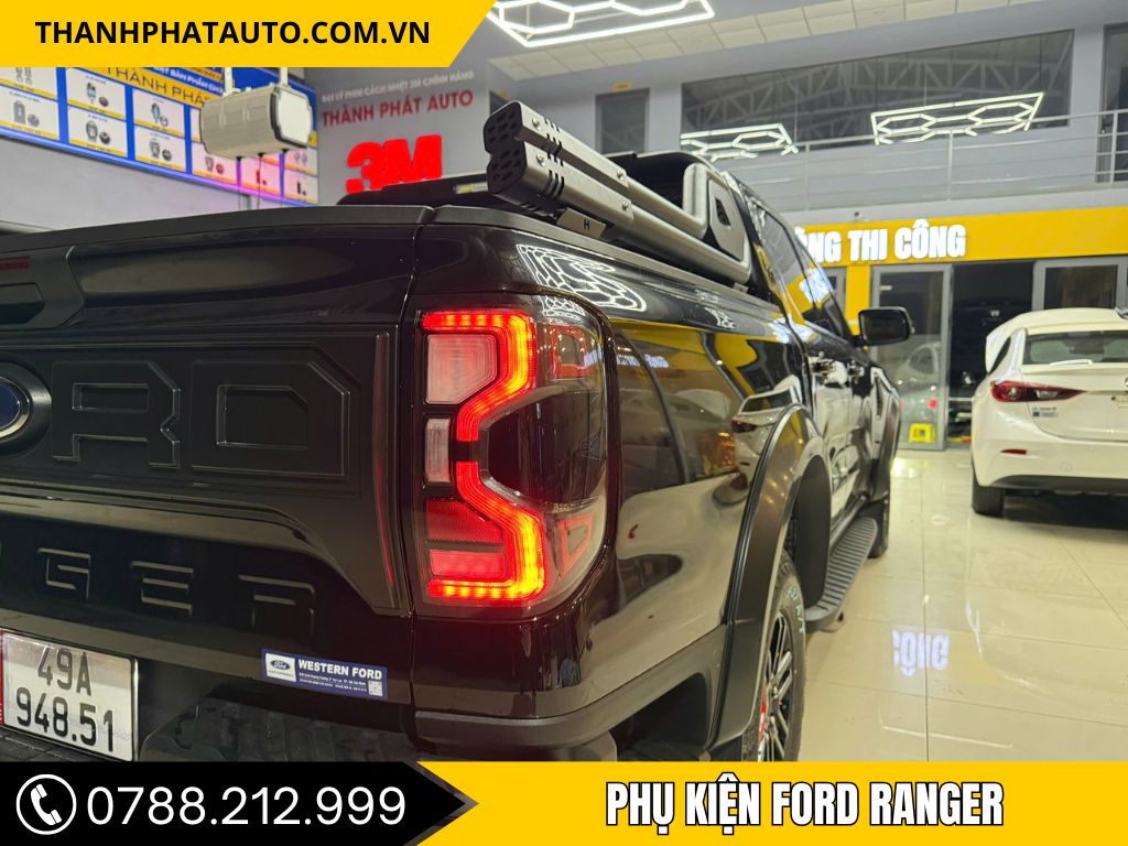 Phụ kiên đèn hậu xe bán tải Fors Ranger XLS 2025