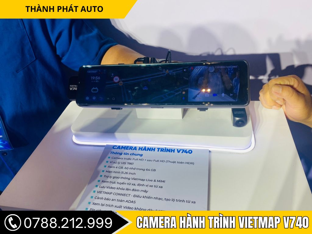 Sản phẩm mới camera hành trình gương vietmap v740
