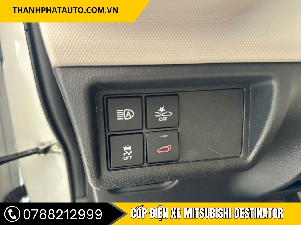 Cốp Điện Xe Mitsubishi Destinator Nên Nâng Cấp Sớm