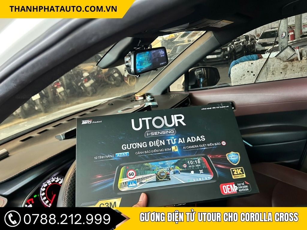 Gương Điện Tử Utour Cho Corolla Cross