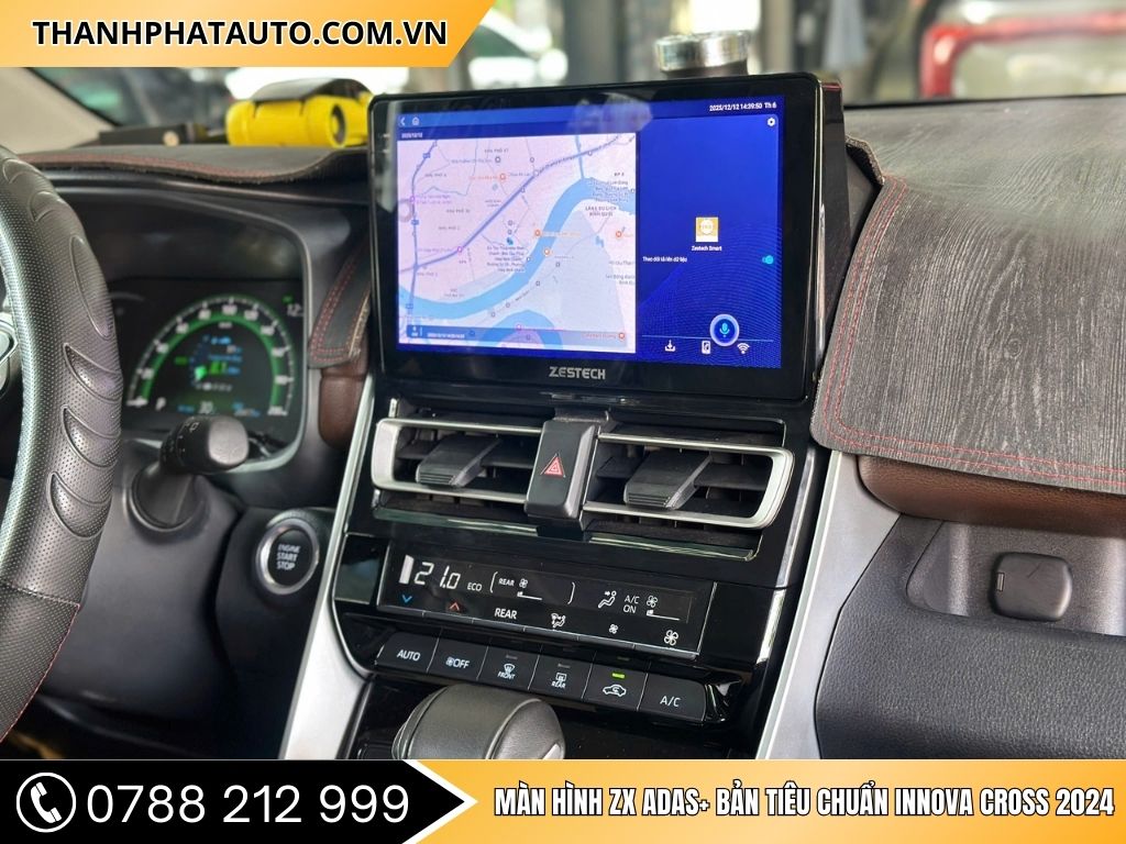Màn Hình ZX ADAS+ Bản Tiêu Chuẩn Innova Cross 2024