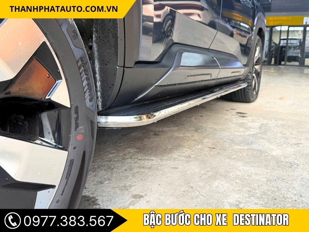 Bậc Bước Cho Xe Mitsubishi Destinator - Lắp Đặt Uy Tín