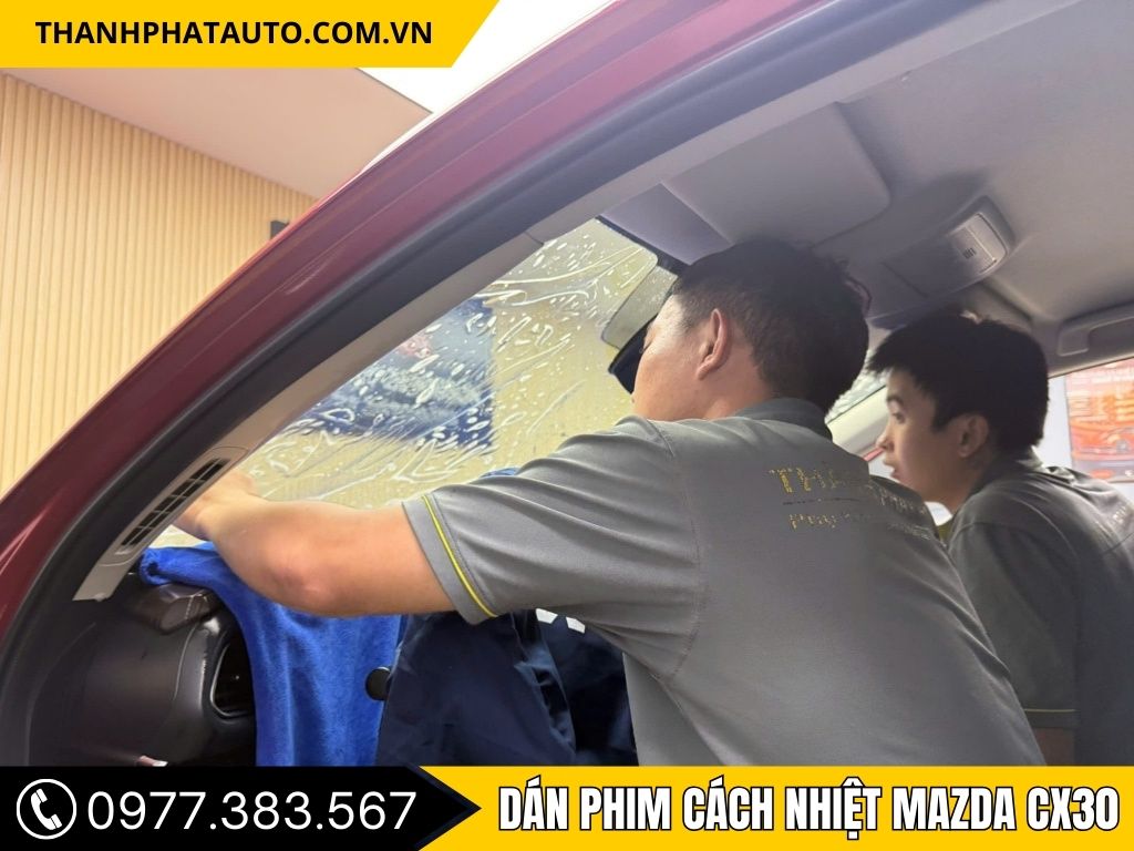 Dán Phim Cách Nhiệt Mazda CX30
