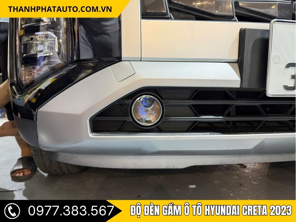 Cận cảnh bộ đèn gầm sau khi độ đèn gầm ô tô Hyundai Creta 2023 tại gara