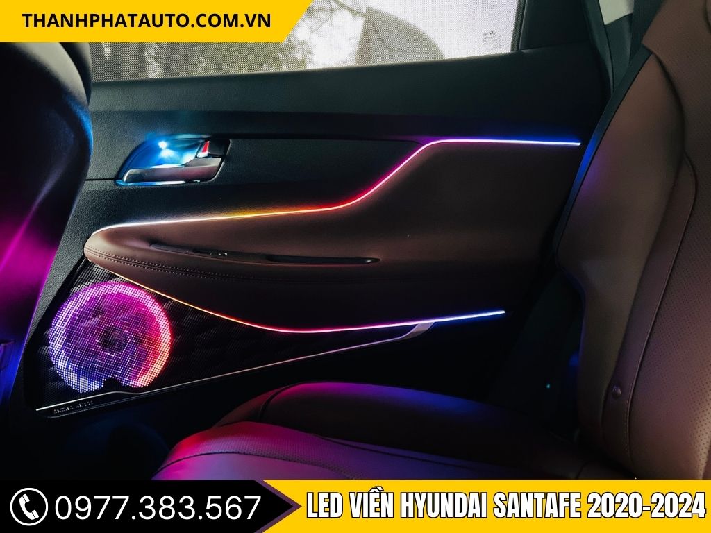 Hình Ảnh Led Viền Hyundai Santafe 2020, 2021, 2022, 2023, 2024