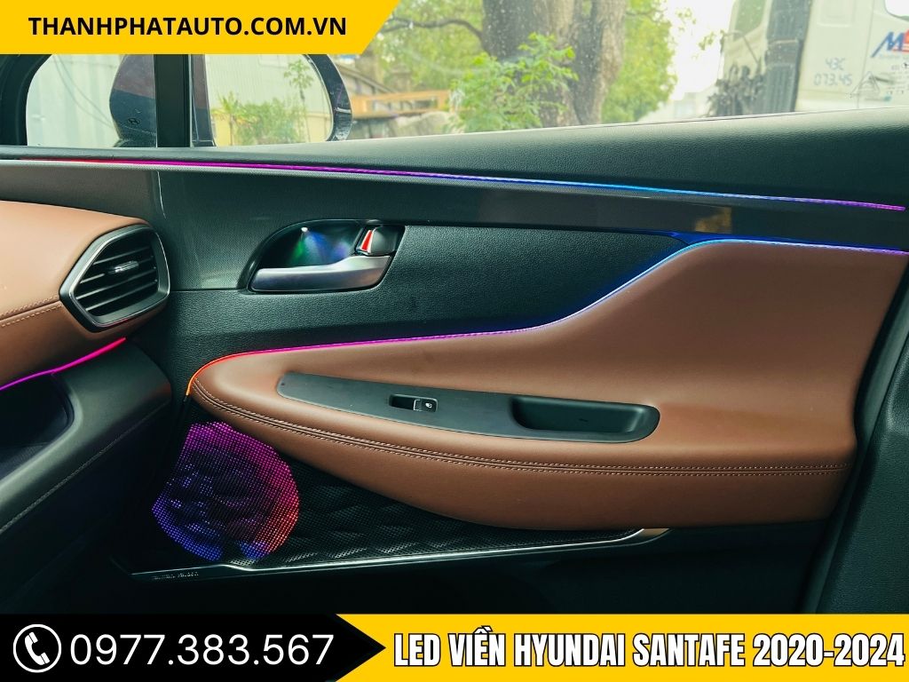 Hình Ảnh Led Viền Hyundai Santafe 2020, 2021, 2022, 2023, 2024
