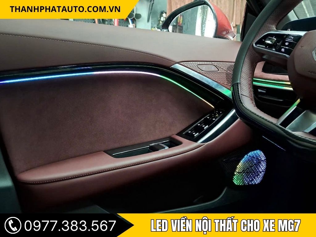 Hình Ảnh Led Viền Nội Thất Cho Xe MG7