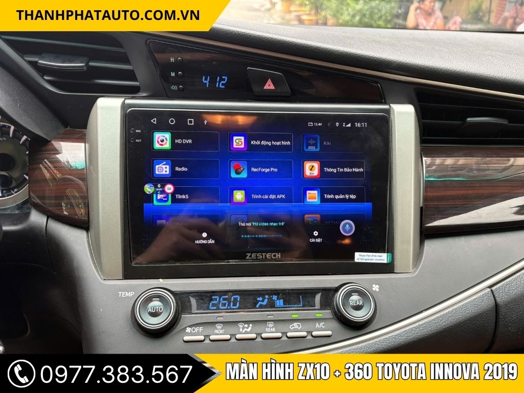 Hình Ảnh Màn Hình ZX10+ 360 Cho Innova 2019
