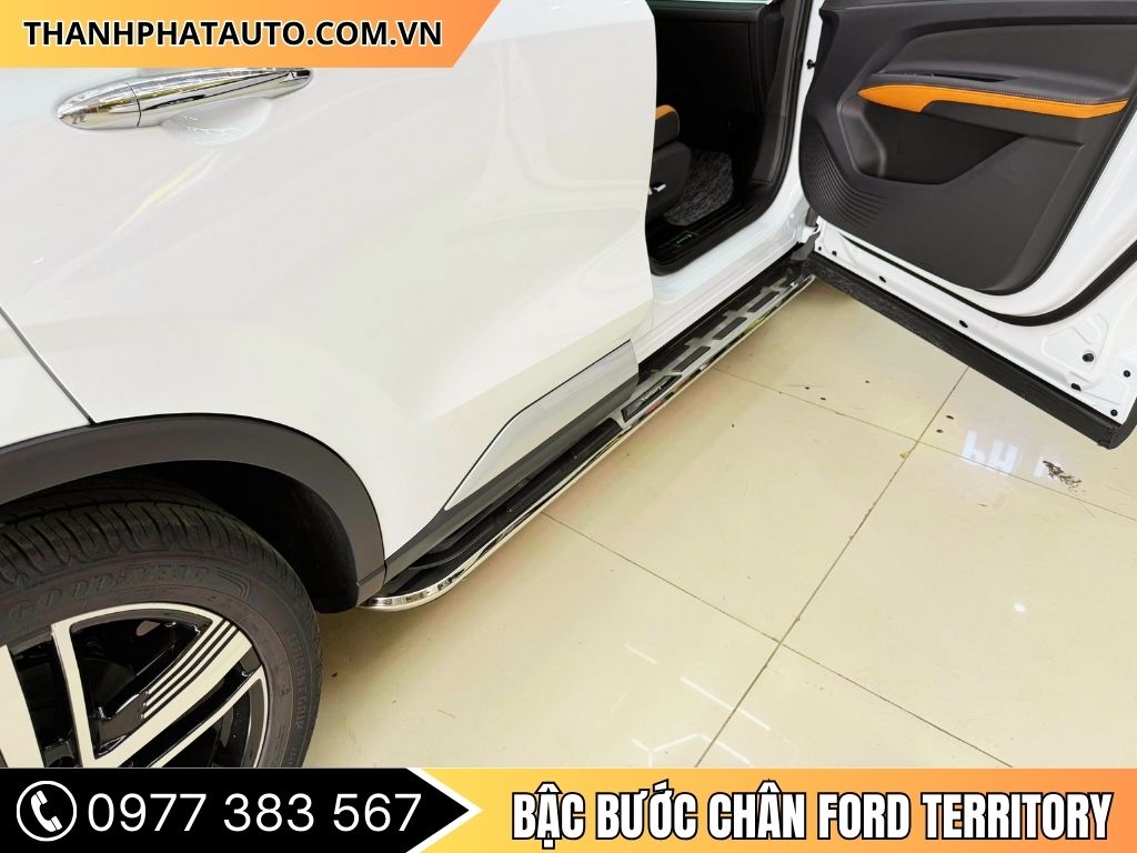 Bậc Bước Chân Xe Ford Territory