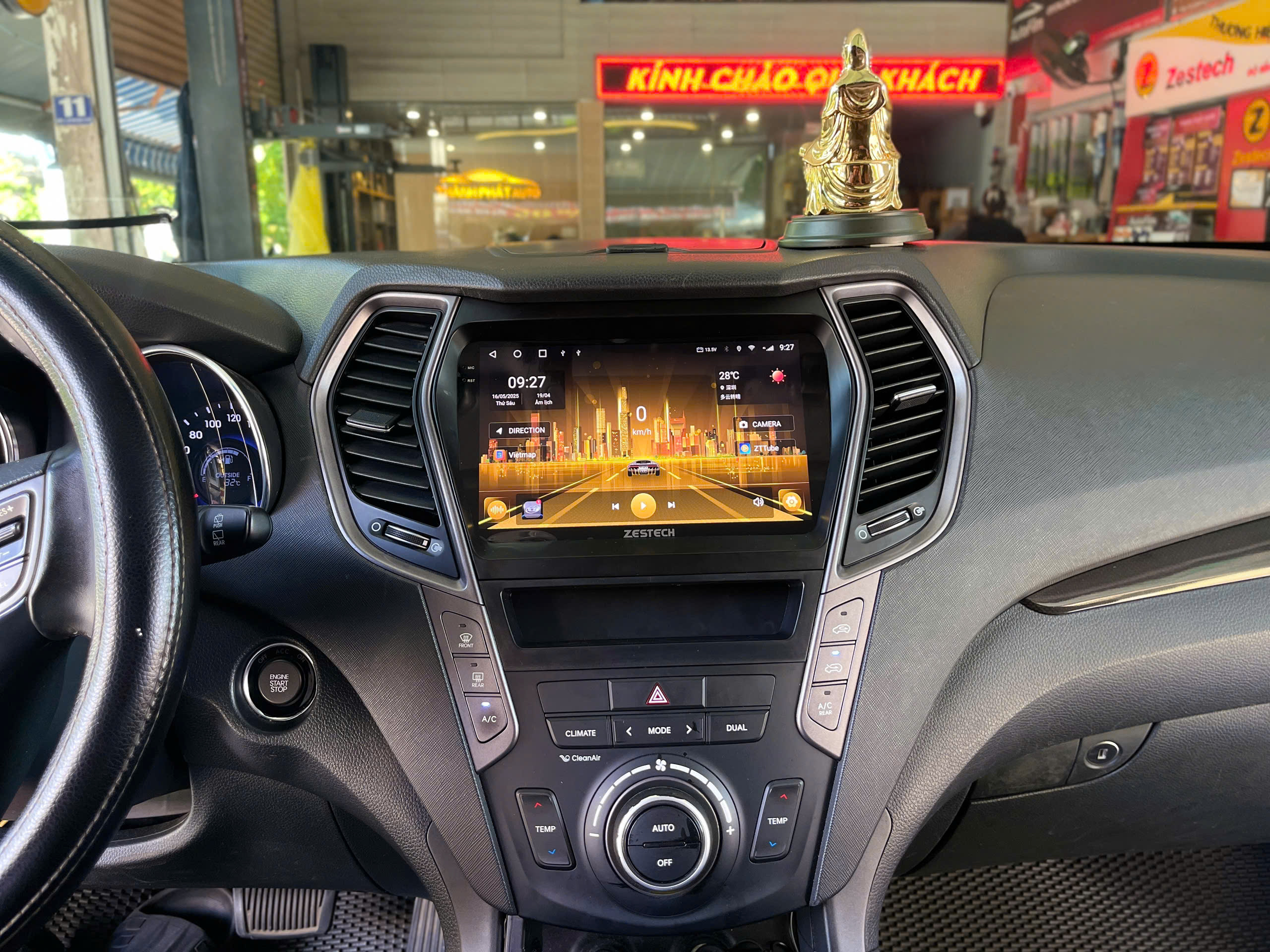 Màn Hình Android Hyundai Santafe 2013 Chính Hãng, Lắp Đặt Tận Nơi TPHCM chính hãng