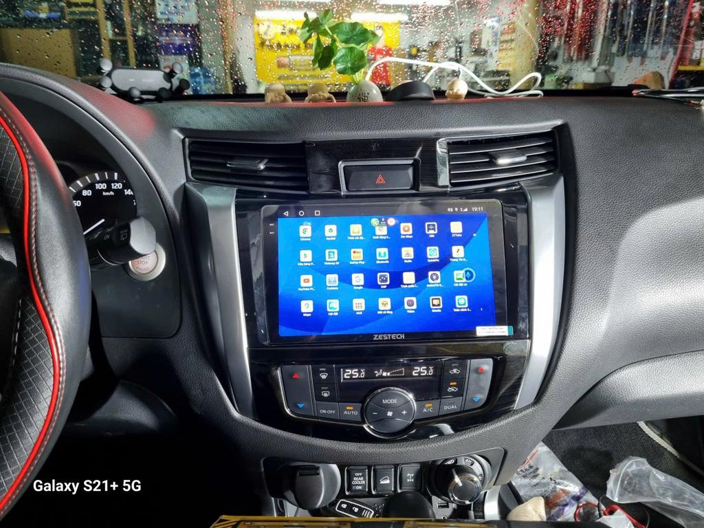 Màn Hình Android Nissan Navara 2021 Lắp Đặt Tận Nơi Uy Tín chính hãng 1