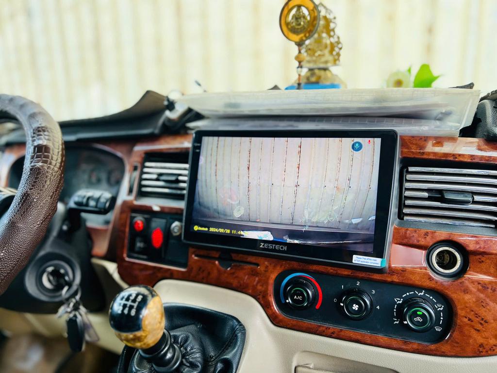 Màn Hình Android Ford Transit 2016 Công Nghệ Mới Lắp Đặt Tận Nơi chính hãng 2