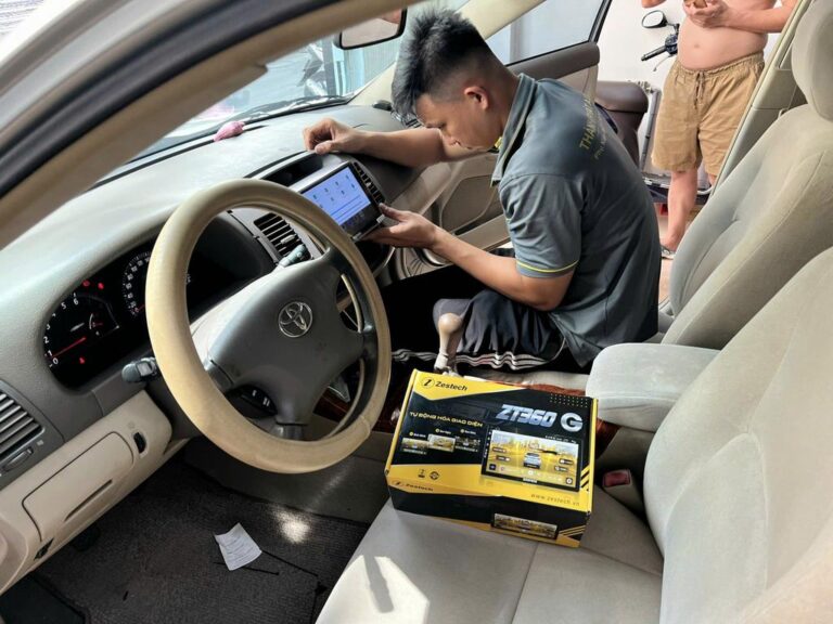 Màn Hình Android Toyota Camry 2004 Lắp Đặt Tận Nơi Uy Tín TPHCM