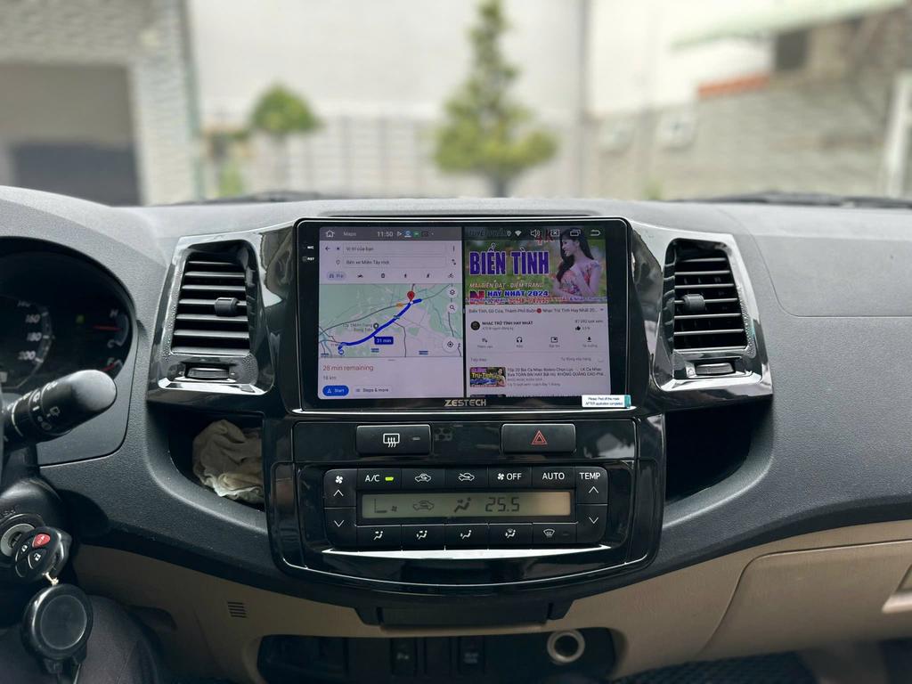 Màn Hình Android Toyota Fortuner 2015 Lắp Đặt Tận Nơi Uy Tín chính hãng 1