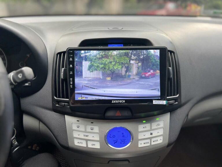 Màn Hình Hyundai Avante 2015 Chính Hãng - Lắp Đặt Tận Nơi Uy Tín