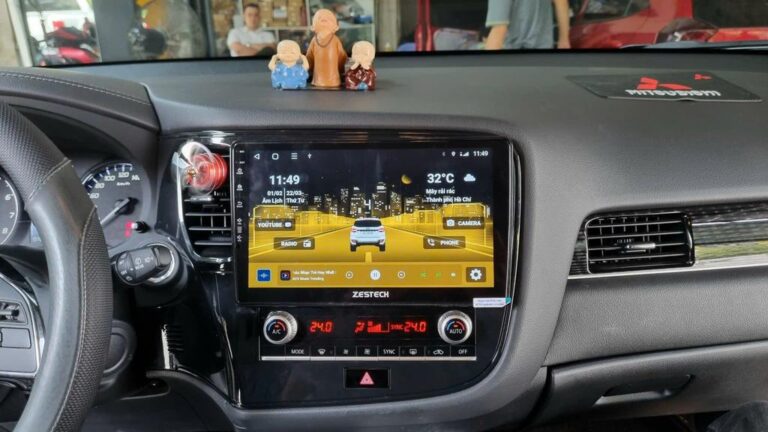 Màn Hình Mitsubishi Outlander 2022 Lắp Đặt Tận Nơi Uy Tín