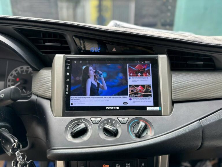 Màn Hình Toyota Innova 2020 Lắp Đặt Tận Nơi TPHCM