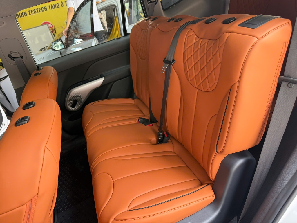 Bọc Ghế Da Cho Xe Limo Green Đẹp Và Dễ Chăm Sóc