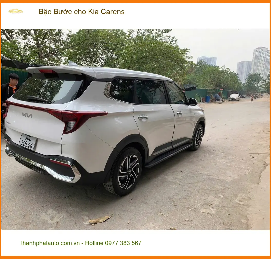 Anh Phong lắp Bậc Bước chính hãng cho Kia Carens tại Hóc Môn