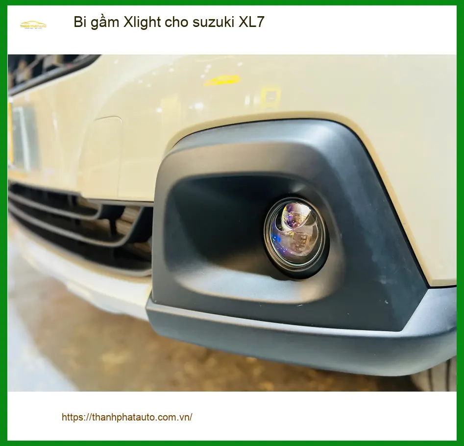 Chị Hằng độ Bi gầm Xlight cho Suzuki XL7 tại Quận 9 để cải thiện tầm nhìn khi lái xe đêm
