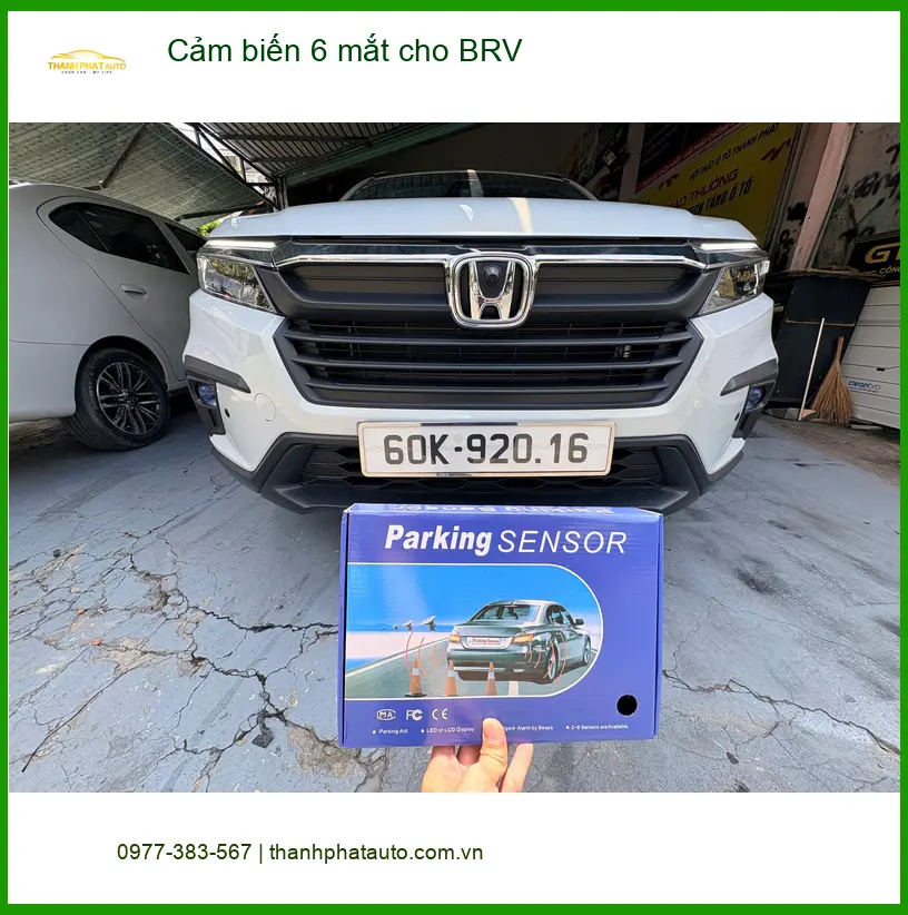 Anh Khải lắp Cảm biến 6 mắt cho BRV tại Quận 2 để lùi xe an toàn hơn