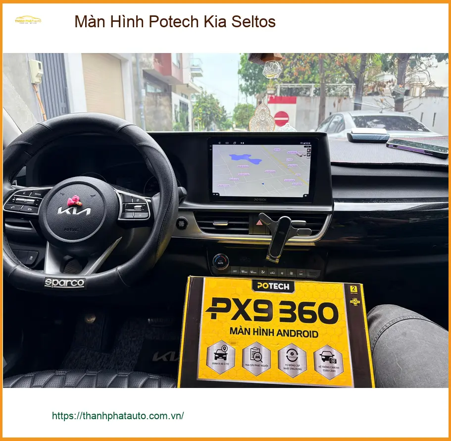 Anh Quang lắp màn hình Potech Kia Seltos tại Thủ Đức, xem dẫn đường dễ dàng.