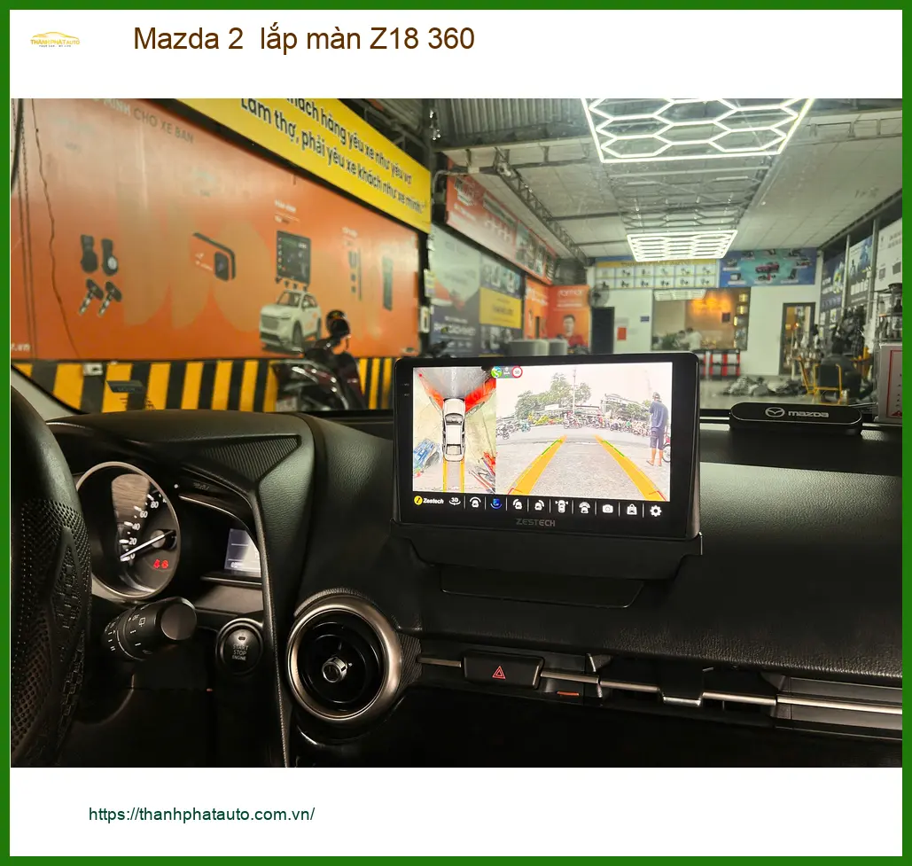 Anh Minh lắp màn hình Z18 360 cho Mazda 2 tại Quận 12 cải thiện tầm nhìn ảnh thực tế 3