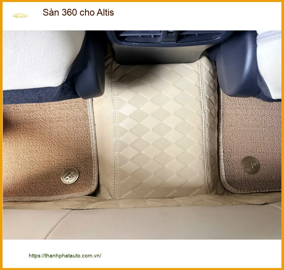 Chị Mai lắp Sàn 360 Toyota Altis tại Thủ Đức để xe luôn sạch đẹp