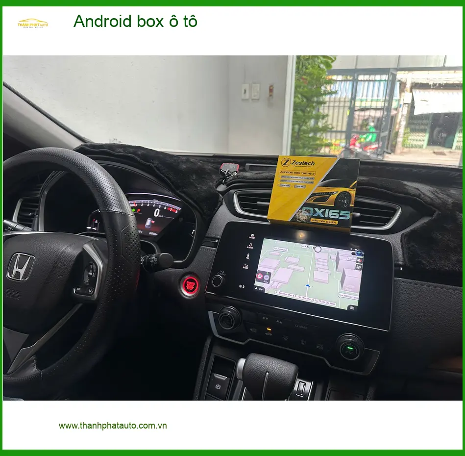 Chị Thảo lắp Android box ô tô cho Honda CRV tại Quận 1 để giải trí tiện lợi