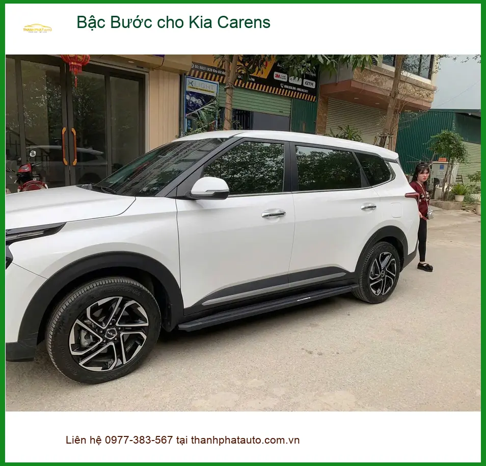 Chú Phước lắp Bậc Bước Kia Carens Quận Phú Nhuận để gia đình dễ dàng lên xuống ảnh thực tế 2