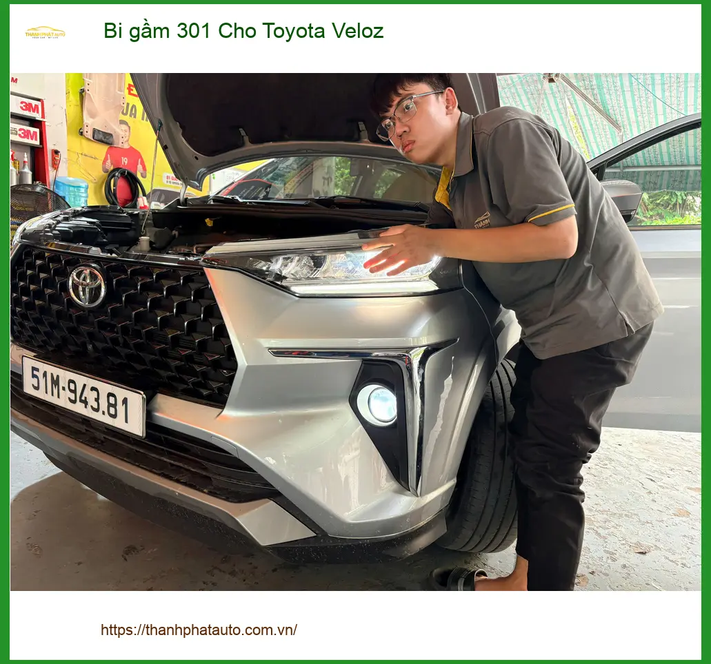 Chị Thanh nâng cấp bi gầm 301 cho Toyota Veloz tại Quận 12 vì đèn zin kém sáng ảnh thực tế 5