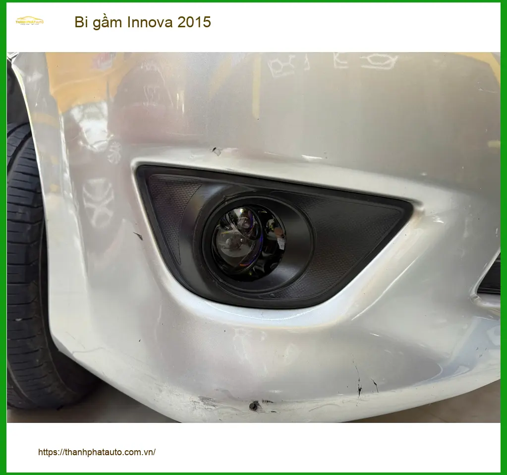 Anh Tùng lắp bi gầm Innova 2015 vì đèn yếu khi đi đường đêm tại Quận 10 ảnh thực tế 5