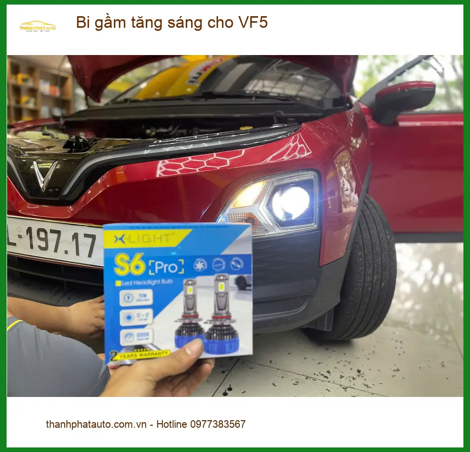 Chị Thảo độ bi gầm tăng sáng cho VinFast VF5 ở Quận 7 vì đèn zin tối ảnh thực tế 2