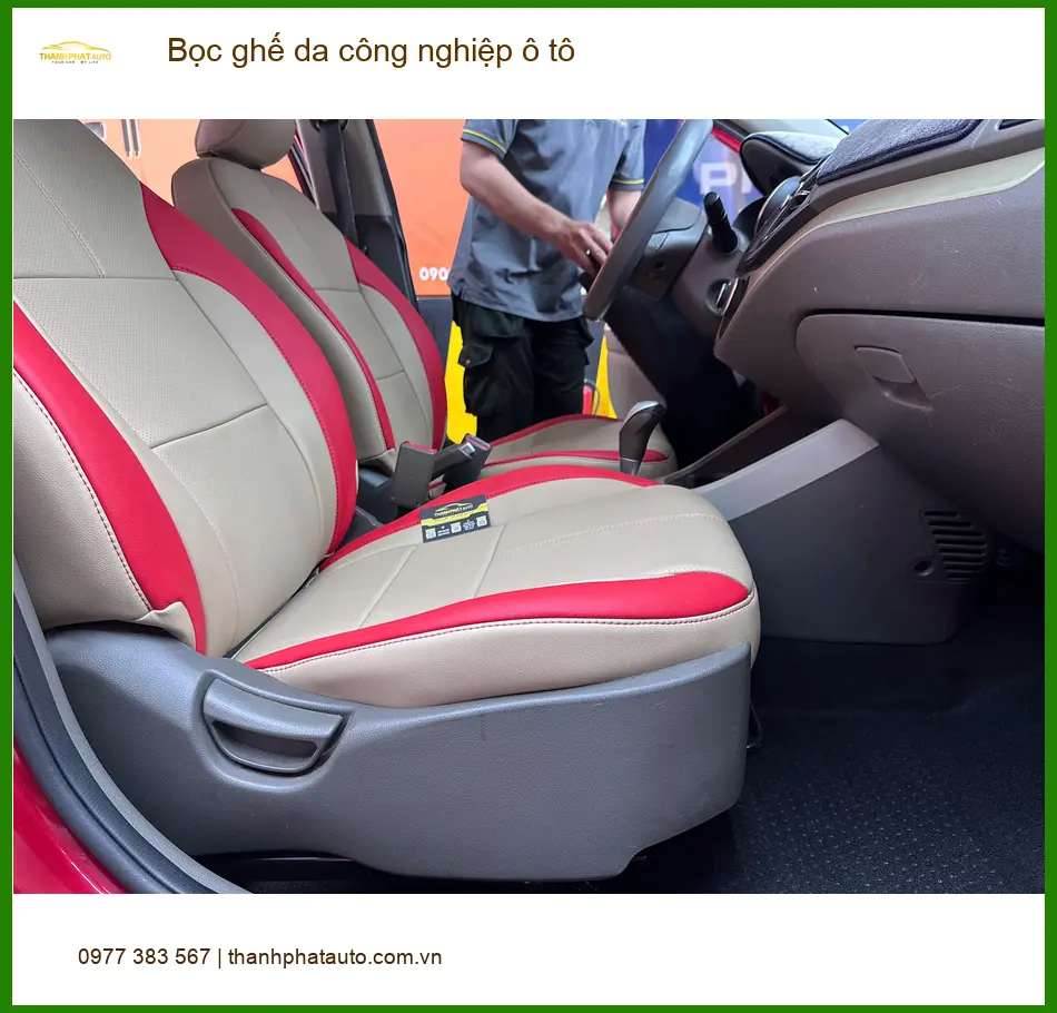 Anh Minh bọc ghế da công nghiệp ô tô Honda CR-V ở Thủ Đức cho sang trọng ảnh thực tế 5