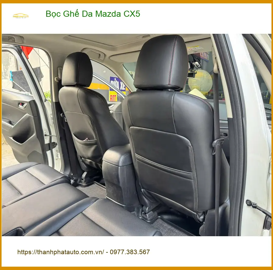 Anh Dũng bọc ghế da Mazda CX5 tại Quận 5 để nội thất sang trọng và dễ vệ sinh hơn ảnh thực tế 2