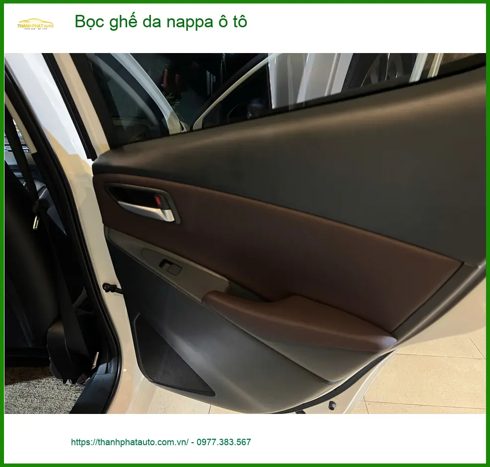 Bác Tuấn Kiệt bọc ghế da nappa ô tô cho VinFast Lux SA2.0 ở Bình Chánh. ảnh thực tế 2