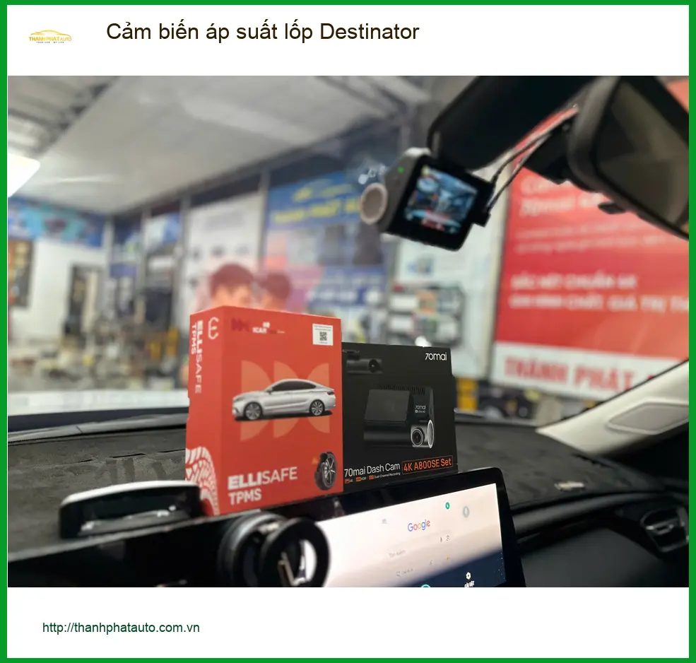 Chị Thanh lắp cảm biến áp suất lốp Destinator cho Suzuki XL7 ở Hóc Môn. ảnh thực tế 2