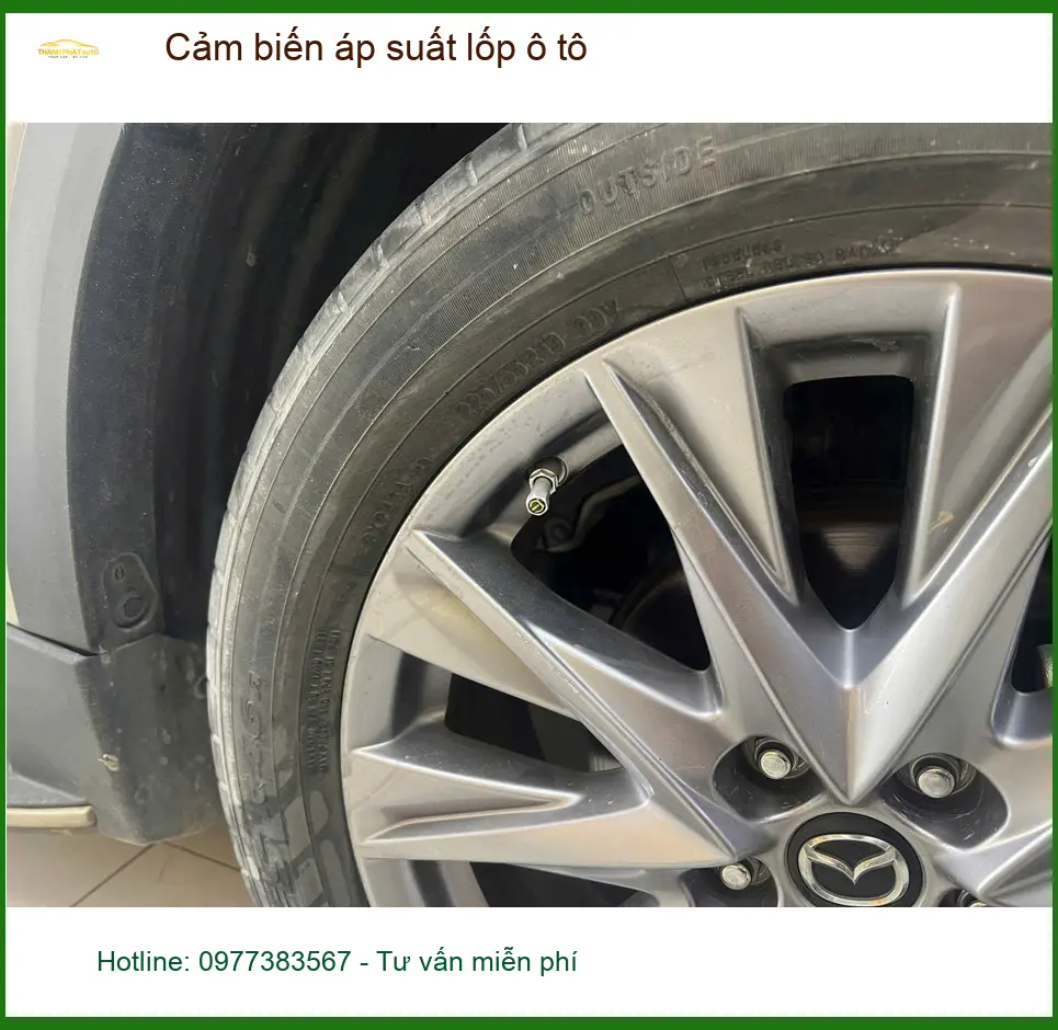Anh Minh lắp cảm biến áp suất lốp cho Hyundai Elantra tại Quận 1. ảnh thực tế 2