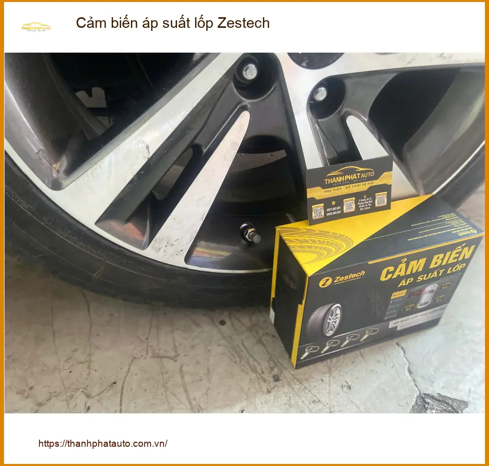 Chị Thảo lắp cảm biến áp suất lốp Zestech cho Suzuki XL7 tại Nhà Bè
