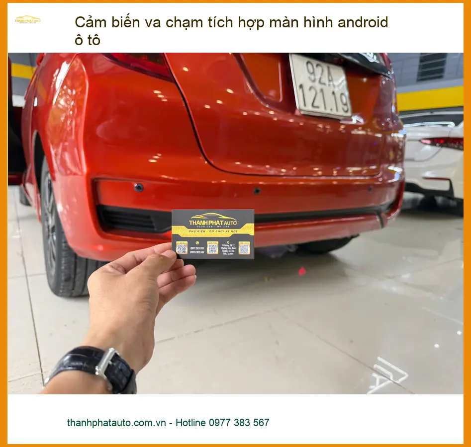 Anh Hưng lắp cảm biến va chạm màn hình Android cho xe Hyundai Kona ở Hóc Môn