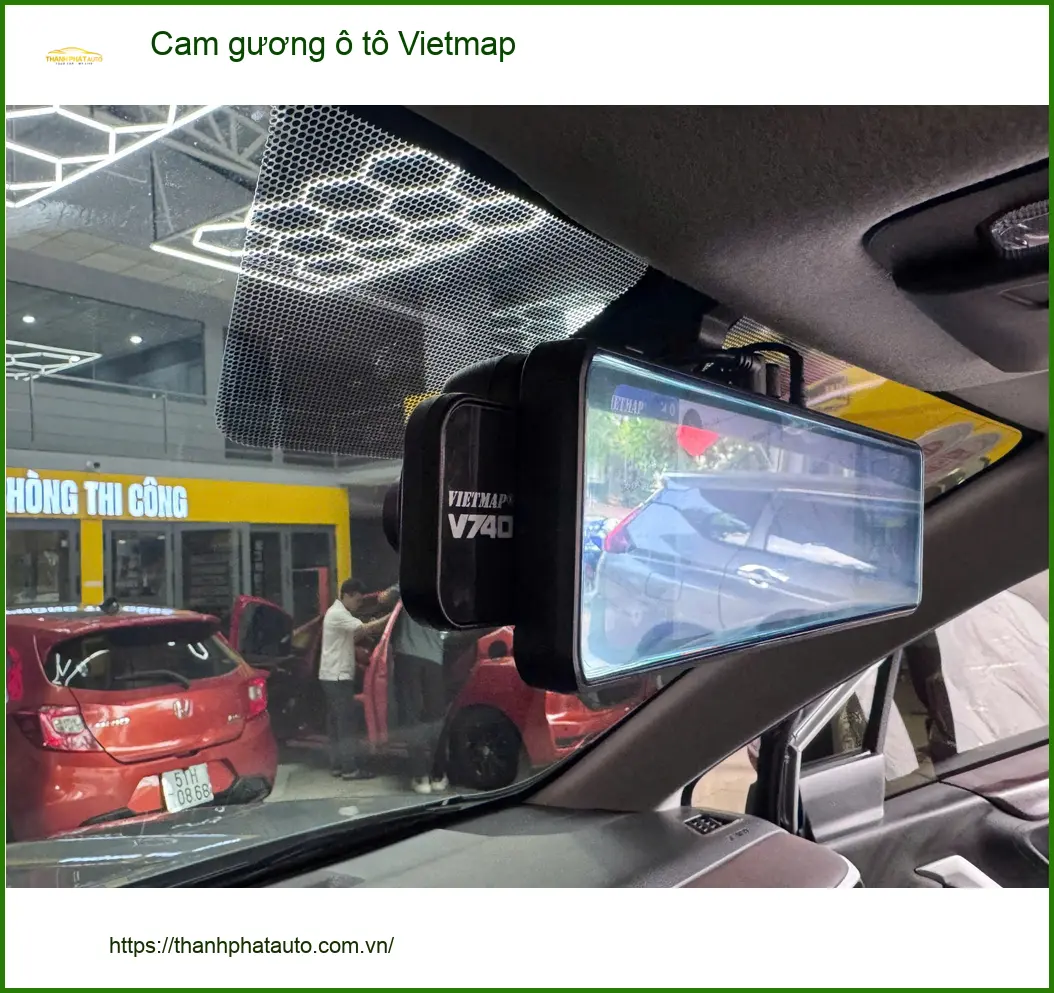 Chị Thùy lắp cam gương Vietmap cho Kia K3 tại Thủ Đức quan sát dễ hơn
