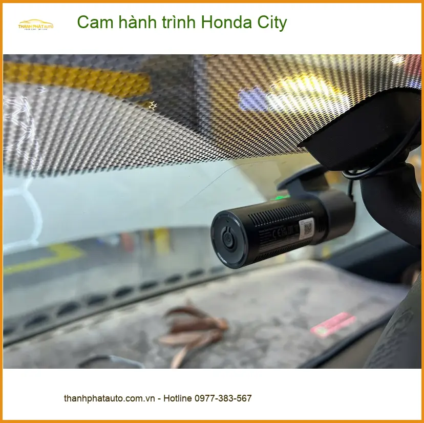 Chị Thảo lắp cam hành trình Honda City tại Quận 8 để ghi lại mọi khoảnh khắc an toàn ảnh thực tế 4